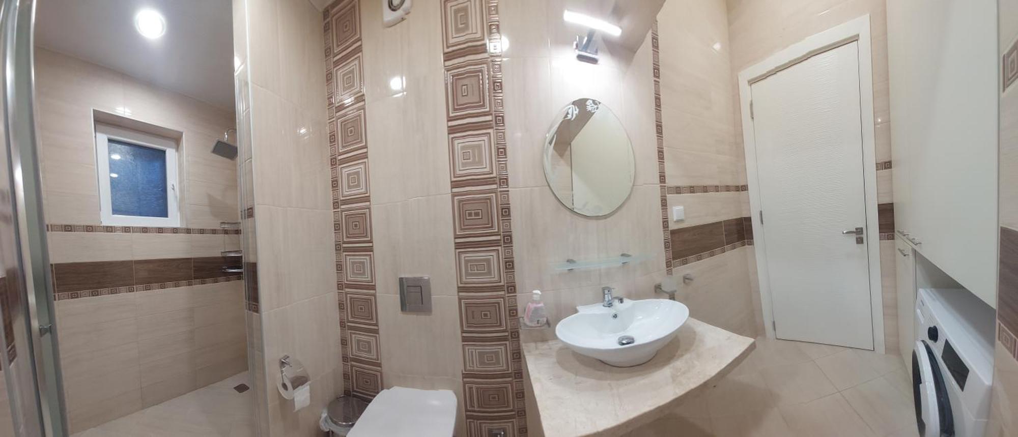 Апартамент Pink & Blue - 2Bdr With Balcony - Wi-Fi Warna Exterior foto